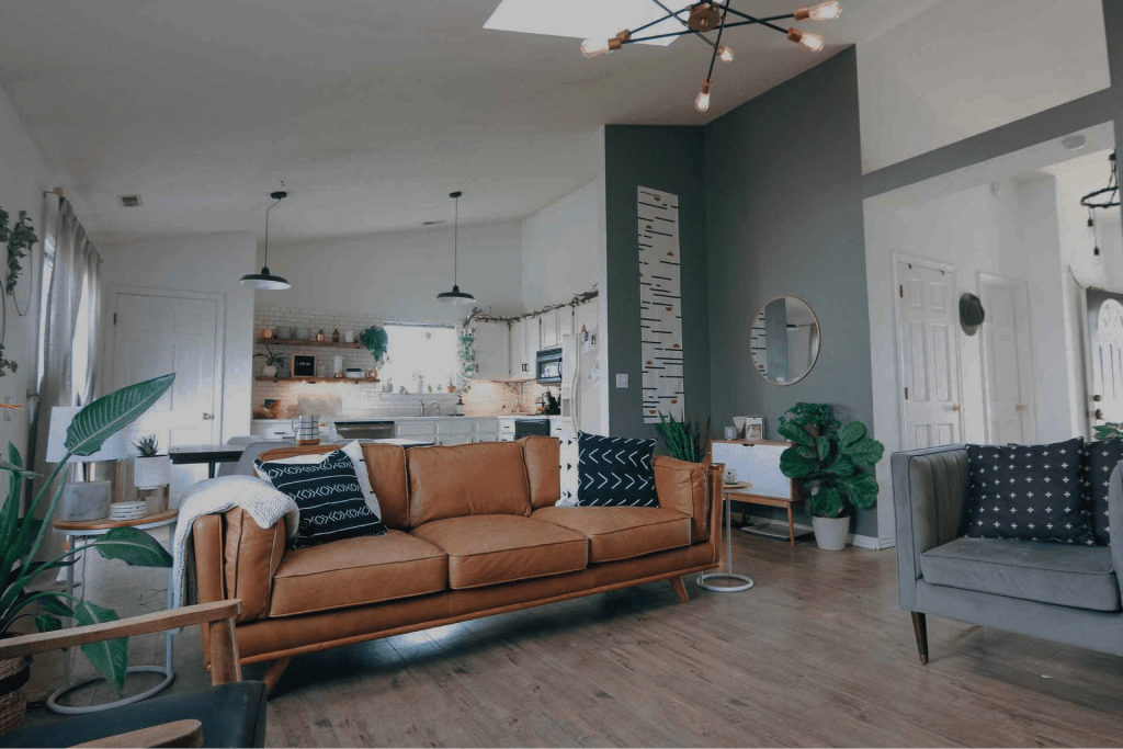 Modern three-bedroom duplex listing preview